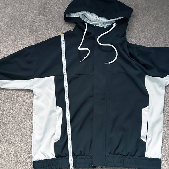 Bebe Black and White Women's hooded windbreaker Jacket - Picture 14 of 14